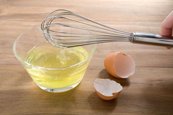 Phương pháp làm sạch mụn cám từ lòng trắng trứng cực nhanh và đơn giản